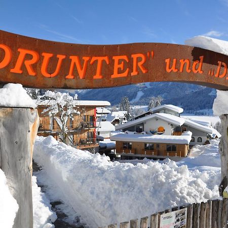 Erdhaeuser Und Apartments Mit Seeblick Und Alleinlage Weissensee Esterno foto