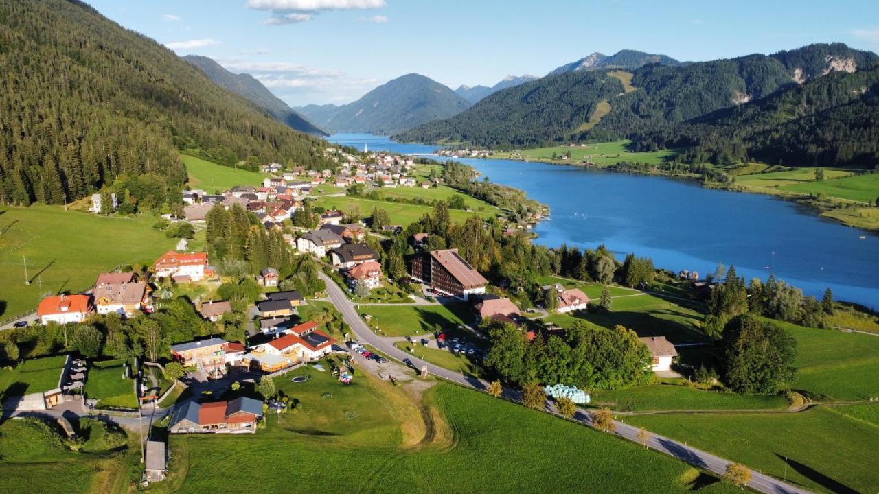 Erdhaeuser Und Apartments Mit Seeblick Und Alleinlage Weissensee Esterno foto